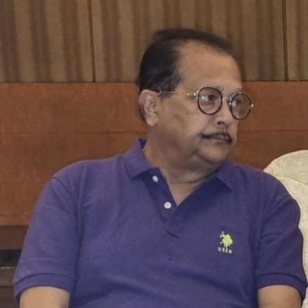 Jharkhand Finance Minister returns entire security over denial of additional vehicle