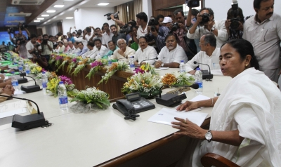ministers from Trinamool’s previous Bengal cabinet have deserted Mamata Banerjee