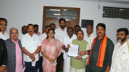 K'taka SIR: NDA leaders demand mandatory door