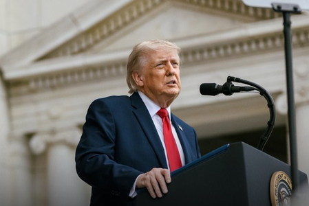Wall Street, CEOs back Trump child savings plan