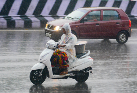Moderate rain likely over TN's Western Ghat districts for next two days: IMD