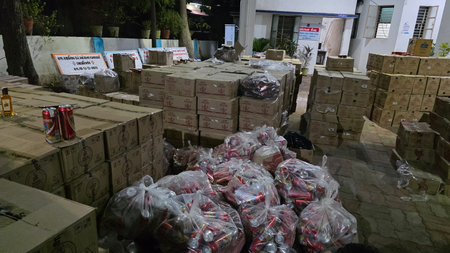 Gujarat Police seize liquor worth over Rs 1.56 crore in Mahisagar, seven held