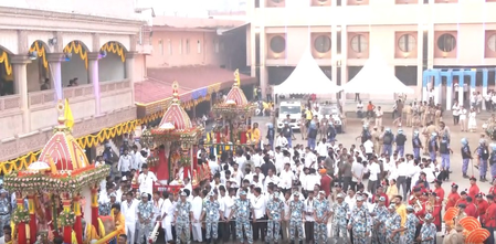 More than 200 Rath Yatra processions being held across Gujarat