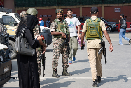 J&K SIA conducts raid in terror