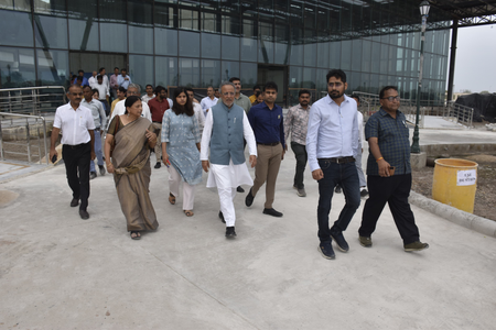 Gujarat Minister reviews progress of Global Traditional Medicine Centre