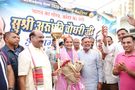 Speaker Birla felicitates CWG gold medallist Arundhati Chaudhary during Kota