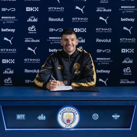 Man City sign goalkeeper Geronimo Rulli from Marseille on two