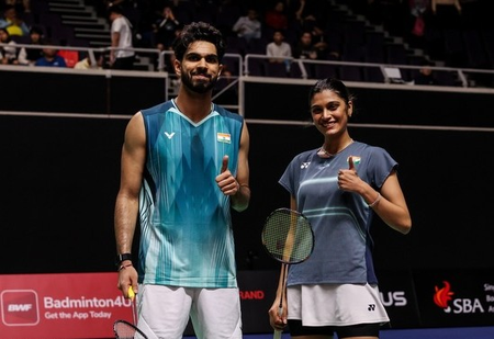 Tanisha ease into mixed doubles round of 16