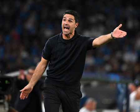 Arsenal tie down Arteta with improved contract after title