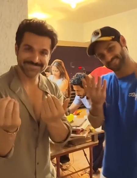 Karan Wahi, Rithvik recreate Smriti Irani???s iconic ???Kyunki Saas Bhi Kabhi Bahu Thi??? style while showcasing eco-friendly Ganpati idols