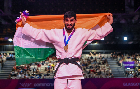 Sports Minister Mandaviya lauds India's 39