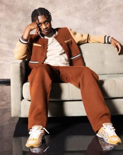 Manhatttan Rapper Rapper Lil Tjay livestreams himself on Instagram while getting arrested ...