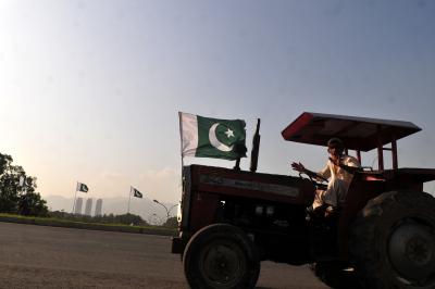 EU warns Pakistan over continuing violations of human rights