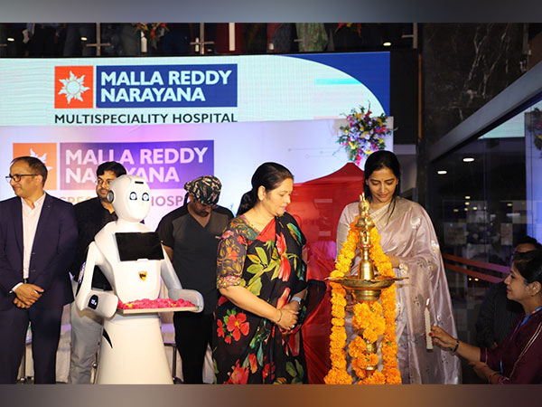 Malla Reddy Narayana Hospital Introduces Advanced Robotic Surgery for ...