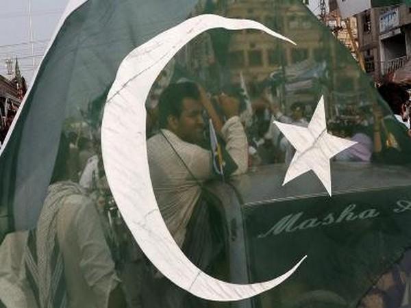 Pakistan Cabinet Approves 26th Constitutional Amendment Draft - Www ...