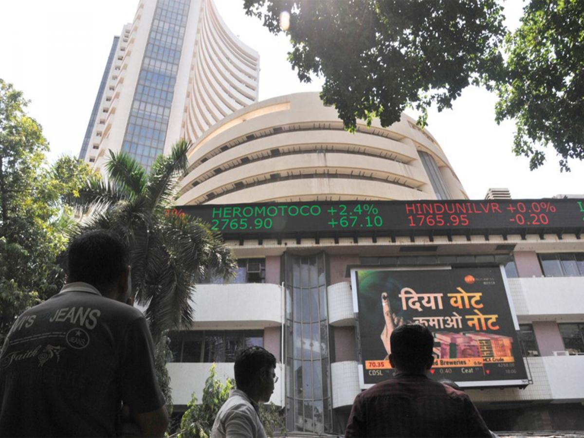 Nifty up 100 points, Sensex jumps 350 points in opening, experts warn of overbought conditions