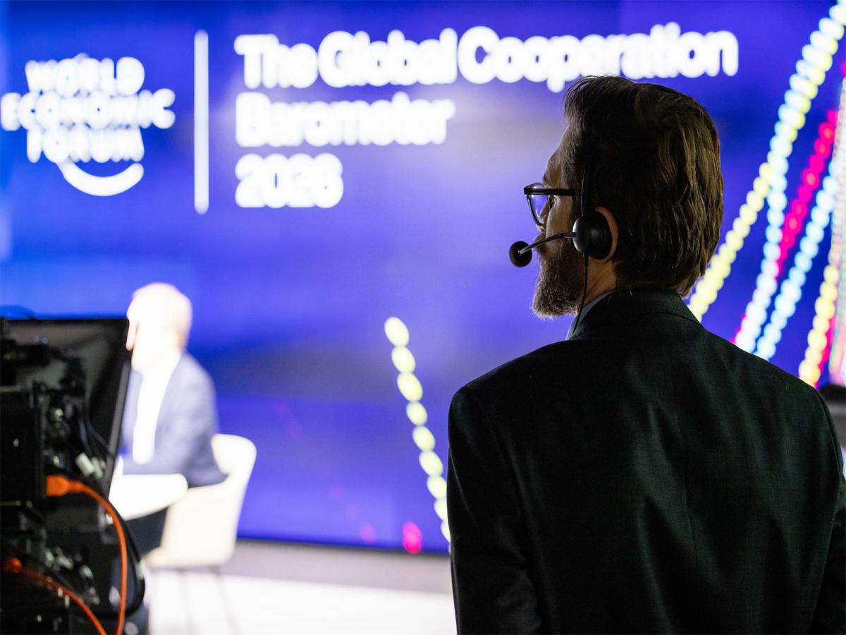 Global economy faces uncertainty in 2026; 53% WEF chief economists see ...
