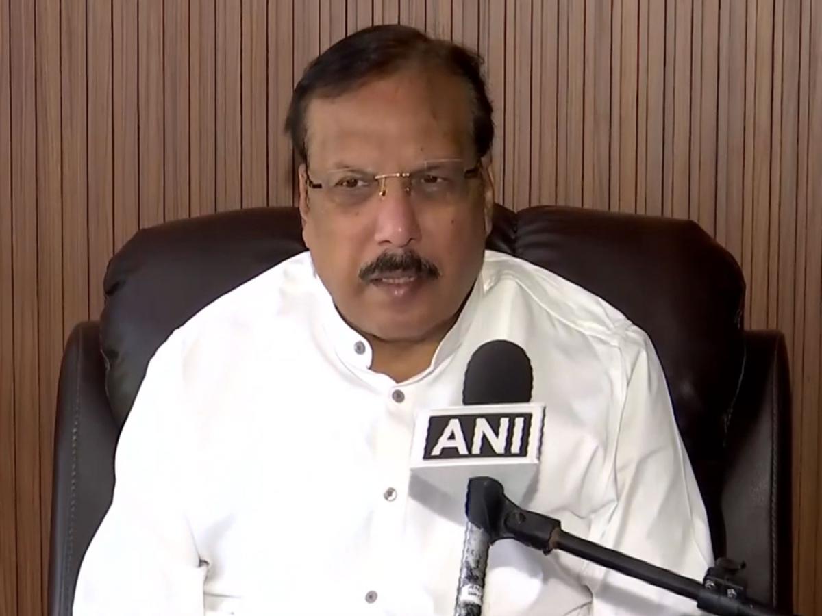 Shri Rajeev Rai SP MP Rajeev Rai accuses BJP of raising issues linked to Vande Mataram ...