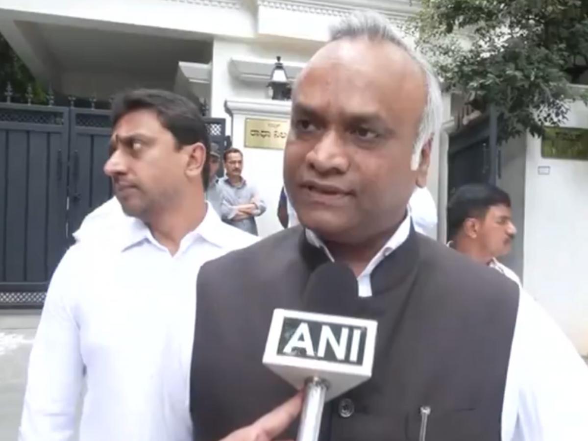 'Seniors will discuss and resolve it': Priyank Kharge on Ramalinga ...