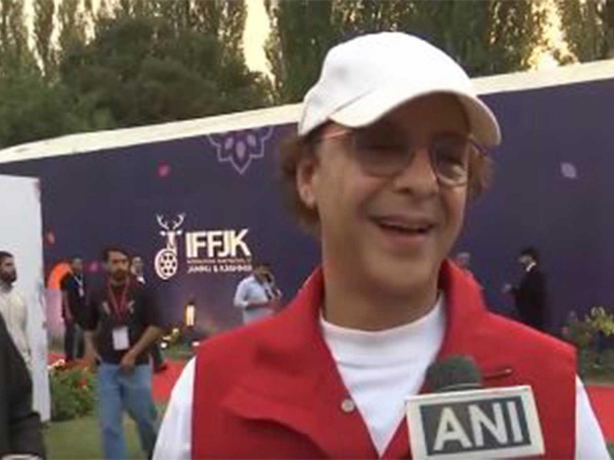 "Such a great opportunity for filmmakers": Vidhu Vinod Chopra hails International film festival in Srinagar