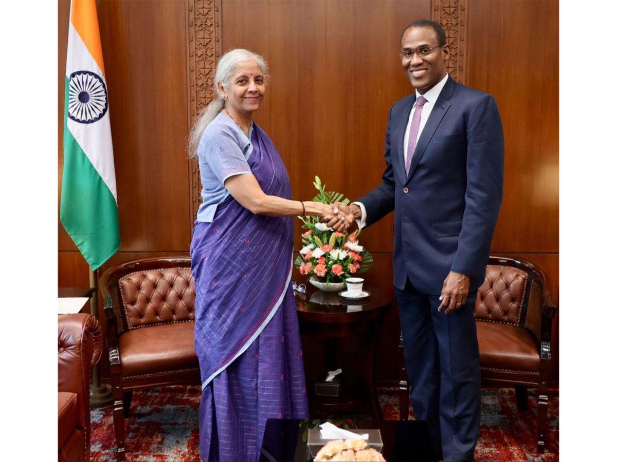 IMF Dy Managing Director meets Sitharaman, acknowledges India's economic resilience