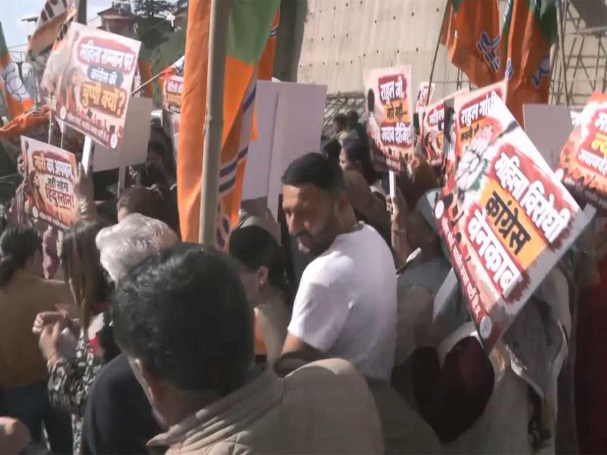 Question On Computer App BJP Mahila Morcha accuses Congress of double standards on women's ...
