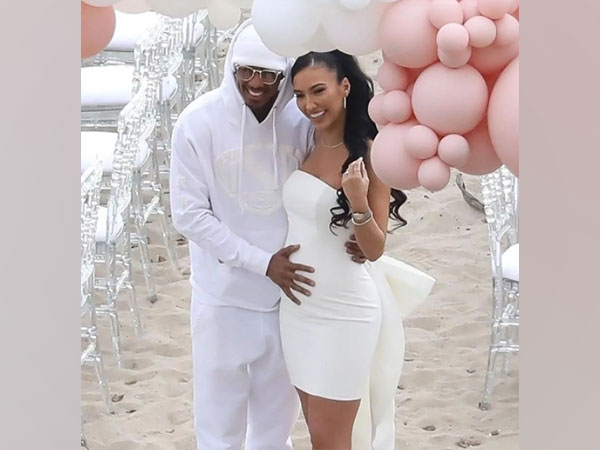 Nick Cannon pregnant Bre Tiesi host baby shower www lokmattimes com 