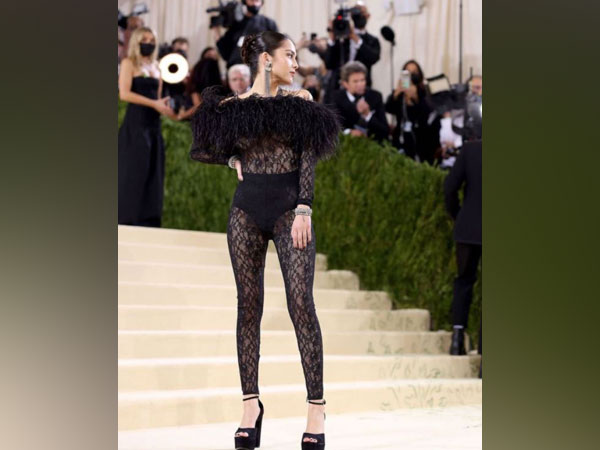 Olivia Rodrigo Makes Her Met Gala Debut In A Sheer Lace Bodysuit Www olivia-rodrigo-makes-her-met-gala-debut-in-a-sheer-lace-bodysuit-www