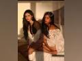 Suhana Khan, Ananya Panday cheer for KKR team at IPL - Hindi News | Suhana Khan, Ananya Panday cheer for KKR team at IPL | Latest entertainment News at Lokmattimes.com
