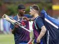 Eng v Pak 1st Test, Day 1: Woakes, Archer put visitors on backfoot (Lunch) - Hindi News | Eng v Pak 1st Test, Day 1: Woakes, Archer put visitors on backfoot (Lunch) | Latest cricket News at Lokmattimes.com
