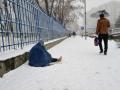 42 people dead due to heavy snowfall in Afghanistan - Hindi News | 42 people dead due to heavy snowfall in Afghanistan | Latest international News at Lokmattimes.com