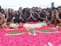 AIADMK leaders led by EPS pay floral tributes to Jayalalithaa on her 6th death anniversary - Hindi News | AIADMK leaders led by EPS pay floral tributes to Jayalalithaa on her 6th death anniversary | Latest politics News at Lokmattimes.com