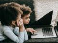 This Children's Day Give Your Kids A Break From Screen Time - Hindi News | This Children's Day Give Your Kids A Break From Screen Time | Latest lifestyle News at Lokmattimes.com