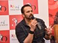 Ajay Devgn, SRK have similar work patterns: Rohit Shetty - Hindi News | Ajay Devgn, SRK have similar work patterns: Rohit Shetty | Latest entertainment News at Lokmattimes.com