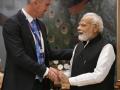Kevin Pietersen shares picture of 'firm handshake' with PM Narendra Modi - Hindi News | Kevin Pietersen shares picture of 'firm handshake' with PM Narendra Modi | Latest cricket News at Lokmattimes.com