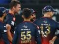 IPL 2022: RCB players wear black armbands to show solidarity with Harshal Patel - Hindi News | IPL 2022: RCB players wear black armbands to show solidarity with Harshal Patel | Latest cricket News at Lokmattimes.com