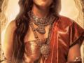 Eighteen craftsmen worked to hand craft jewels for Aishwarya's character in 'Ponniyin Selvan' - Hindi News | Eighteen craftsmen worked to hand craft jewels for Aishwarya's character in 'Ponniyin Selvan' | Latest entertainment News at Lokmattimes.com