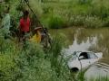 6 die in UP as car falls into ditch - Hindi News | 6 die in UP as car falls into ditch | Latest international News at Lokmattimes.com