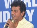 K'taka polls: Kannada superstar Shivarajkumar to campaign for Congress - Hindi News | K'taka polls: Kannada superstar Shivarajkumar to campaign for Congress | Latest politics News at Lokmattimes.com