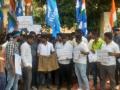 NSUI members try to lay siege to Raj Bhavan in Hyderabad - Hindi News | NSUI members try to lay siege to Raj Bhavan in Hyderabad | Latest politics News at Lokmattimes.com