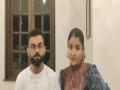 COVID-19: Anushka Sharma, Virat Kohli bat for staying at home, - Hindi News | COVID-19: Anushka Sharma, Virat Kohli bat for staying at home, | Latest cricket News at Lokmattimes.com