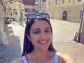 Parineeti Chopra masters selfie trick during Austrian vacay - Hindi News | Parineeti Chopra masters selfie trick during Austrian vacay | Latest lifestyle News at Lokmattimes.com