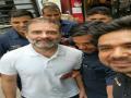 Rahul takes people by surprise with visit to industrial area in Delhi - Hindi News | Rahul takes people by surprise with visit to industrial area in Delhi | Latest politics News at Lokmattimes.com