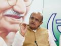 JD-U leader KC Tyagi asks AAP to concentrate on LS polls for now - Hindi News | JD-U leader KC Tyagi asks AAP to concentrate on LS polls for now | Latest politics News at Lokmattimes.com