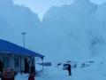 Army evacuates 172 stranded workers at Zojila Tunnel site in J&K - Hindi News | Army evacuates 172 stranded workers at Zojila Tunnel site in J&K | Latest national News at Lokmattimes.com