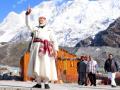 Modi keeps his word, dons traditional Himachali attire - Hindi News | Modi keeps his word, dons traditional Himachali attire | Latest politics News at Lokmattimes.com