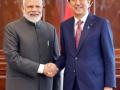 Modi shocked by attack on 'dear friend' Shinzo Abe - Hindi News | Modi shocked by attack on 'dear friend' Shinzo Abe | Latest national News at Lokmattimes.com