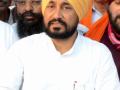 Punjab CM asks ministers to keep security bare minimum - Hindi News | Punjab CM asks ministers to keep security bare minimum | Latest politics News at Lokmattimes.com