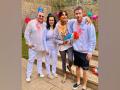 Priyanka Chopra celebrates Holi with Nick Jonas and his parents - Hindi News | Priyanka Chopra celebrates Holi with Nick Jonas and his parents | Latest entertainment News at Lokmattimes.com
