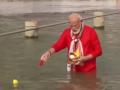 Modi takes holy dip in Ganga before inaugurating Kashi Vishwanath Corridor - Hindi News | Modi takes holy dip in Ganga before inaugurating Kashi Vishwanath Corridor | Latest politics News at Lokmattimes.com